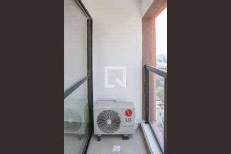 Sacada de apartamento para alugar com 1 quarto, 29m² em Pompeia, São Paulo