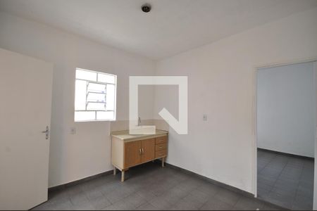 Cozinha de casa para alugar com 1 quarto, 30m² em Jardim Brasil (zona Norte), São Paulo