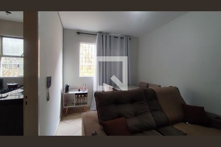 Sala de apartamento à venda com 2 quartos, 41m² em Centro, Contagem