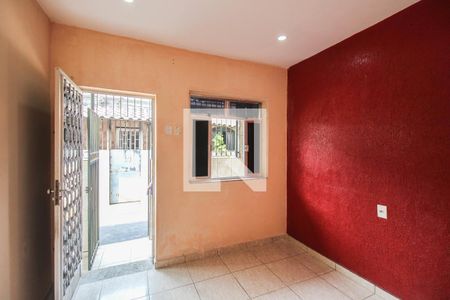 Sala de casa para alugar com 1 quarto, 58m² em Centro, Nilópolis