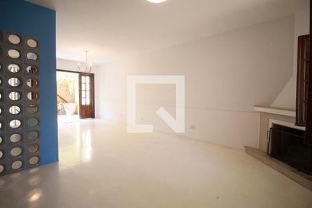 Sala de casa à venda com 2 quartos, 140m² em Pinheiros, São Paulo