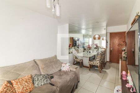 Sala de apartamento à venda com 2 quartos, 73m² em Barra da Tijuca, Rio de Janeiro