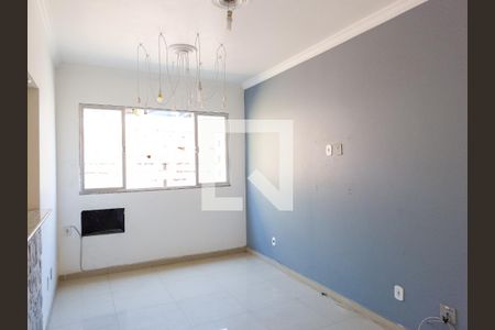 Sala de apartamento para alugar com 1 quarto, 54m² em Engenheiro Leal, Rio de Janeiro