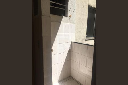 Área de serviço de apartamento à venda com 2 quartos, 47m² em Planalto, Belo Horizonte