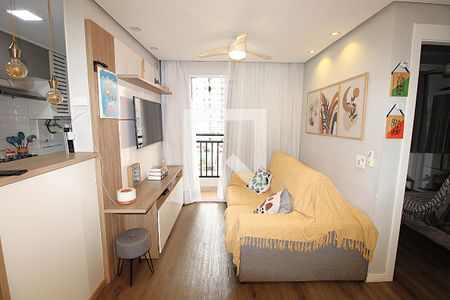 Sala de apartamento à venda com 2 quartos, 47m² em Vista Alegre, Rio de Janeiro