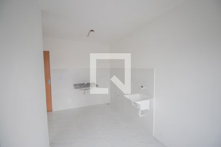 Sala de apartamento para alugar com 1 quarto, 24m² em Trindade, São Gonçalo