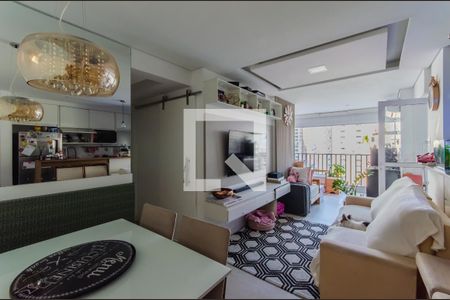 Sala de apartamento à venda com 2 quartos, 68m² em Vila Dom Pedro I, São Paulo