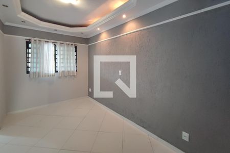 Sala de TV de casa para alugar com 4 quartos, 220m² em Parque Residencial Vila União, Campinas