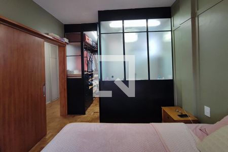 Quarto Suíte de apartamento à venda com 2 quartos, 77m² em Cambuí, Campinas