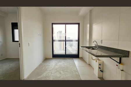 Sala / Cozinha de apartamento à venda com 1 quarto, 28m² em Veleiros, São Paulo