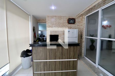 Varanda gourmet de apartamento para alugar com 4 quartos, 158m² em Mar E Céu, Guarujá