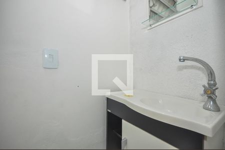 Lavabo de casa para alugar com 1 quarto, 30m² em Jardim Umarizal, São Paulo