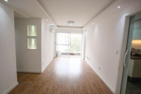 Apartamento à venda com 77m², 3 quartos e 1 vagaSala