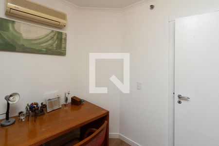 Quarto 1 de apartamento à venda com 2 quartos, 49m² em Vila Olímpia, São Paulo