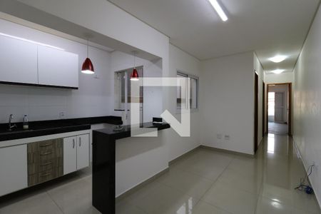 Sala de apartamento para alugar com 2 quartos, 50m² em Vila Camilópolis, Santo André