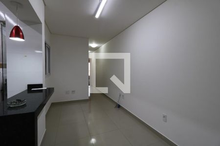 Sala de apartamento para alugar com 2 quartos, 50m² em Vila Camilópolis, Santo André