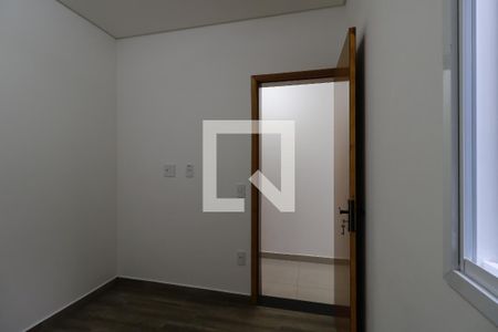 Quarto de apartamento para alugar com 2 quartos, 50m² em Vila Camilópolis, Santo André