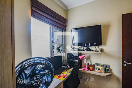 Quarto 1 de apartamento para alugar com 3 quartos, 74m² em Utinga, Santo André