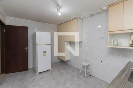 Casa à venda com 169m², 4 quartos e 2 vagas Casa à venda com 169m², 4 quartos e 2 vagasCozinha