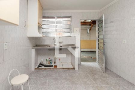 Casa à venda com 169m², 4 quartos e 2 vagas Casa à venda com 169m², 4 quartos e 2 vagasCozinha