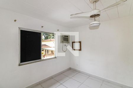 Quarto 1 de casa de condomínio à venda com 2 quartos, 60m² em Vargem Grande, Rio de Janeiro