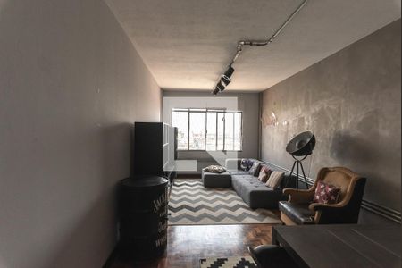 Apartamento à venda com 120m², 2 quartos e sem vagaSala