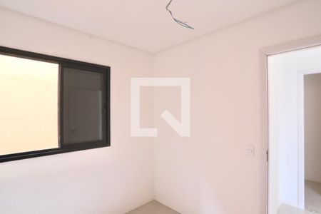 Quarto 2 de apartamento à venda com 2 quartos, 40m² em Vila Bertioga, São Paulo