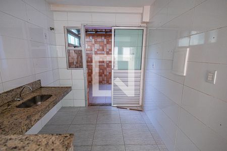 Cozinha de apartamento à venda com 3 quartos, 90m² em Copacabana, Belo Horizonte