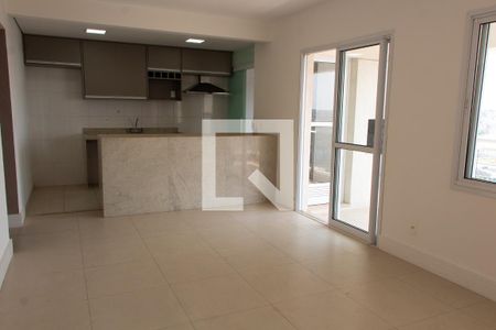 Sala de apartamento à venda com 3 quartos, 91m² em Taquaral, Campinas