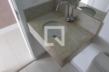 Lavabo de apartamento à venda com 3 quartos, 91m² em Taquaral, Campinas