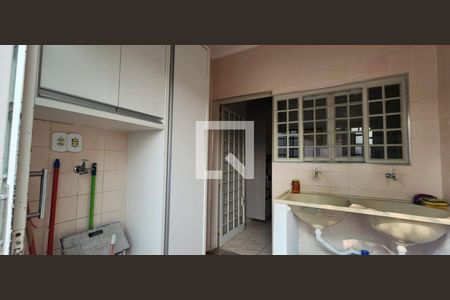 Casa para alugar com 189m², 3 quartos e 4 vagas Casa para alugar com 189m², 3 quartos e 4 vagasLavanderia