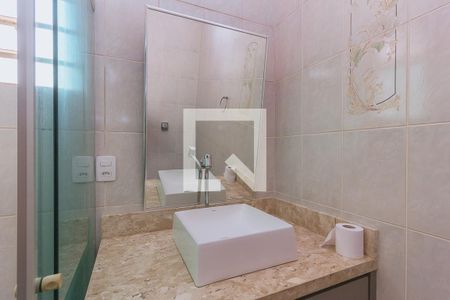 Casa para alugar com 189m², 3 quartos e 4 vagas Casa para alugar com 189m², 3 quartos e 4 vagasBanheiro Social