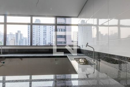 Cozinha de apartamento à venda com 1 quarto, 37m² em Centro, Belo Horizonte