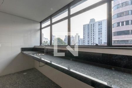 Cozinha de apartamento à venda com 1 quarto, 37m² em Centro, Belo Horizonte