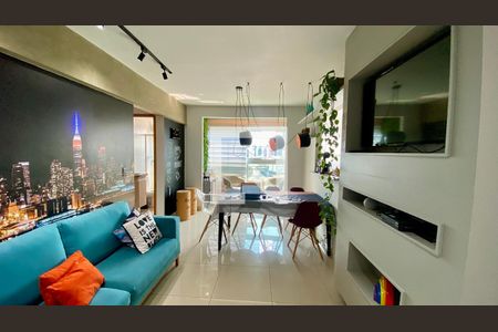 Sala de apartamento à venda com 2 quartos, 66m² em Buritis, Belo Horizonte