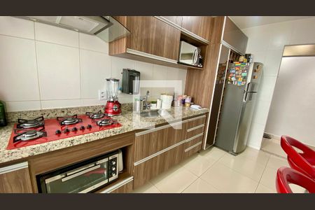 Cozinha de apartamento à venda com 2 quartos, 66m² em Buritis, Belo Horizonte