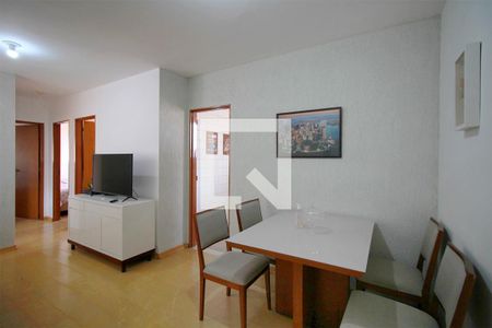 Sala de apartamento à venda com 3 quartos, 68m² em Santa Efigênia, Belo Horizonte