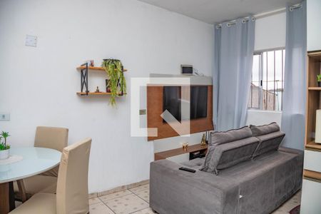 Sala de casa à venda com 4 quartos, 32m² em Piraporinha, Diadema