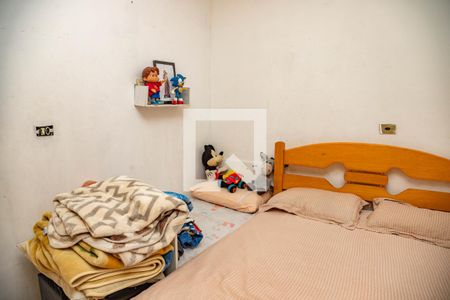 Quarto de casa à venda com 4 quartos, 32m² em Piraporinha, Diadema