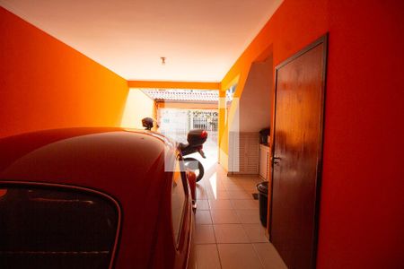 Casa à venda com 392m², 3 quartos e 4 vagas Casa à venda com 392m², 3 quartos e 4 vagasGaragem