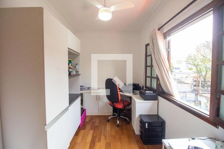 Casa à venda com 392m², 3 quartos e 4 vagas Casa à venda com 392m², 3 quartos e 4 vagasQuarto 2