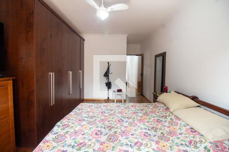 Casa à venda com 392m², 3 quartos e 4 vagas Casa à venda com 392m², 3 quartos e 4 vagasQuarto 3