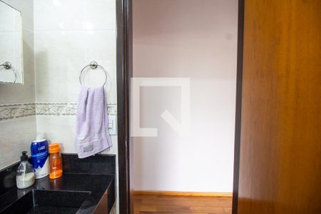 Casa à venda com 392m², 3 quartos e 4 vagas Casa à venda com 392m², 3 quartos e 4 vagasBanheiro 1