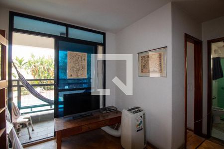 Sala de apartamento para alugar com 2 quartos, 60m² em Caxingui, São Paulo