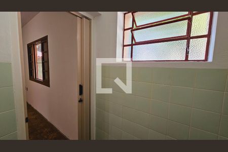 Lavabo da suíte de casa à venda com 3 quartos, 287m² em Jardim Dona Donata, Jundiaí