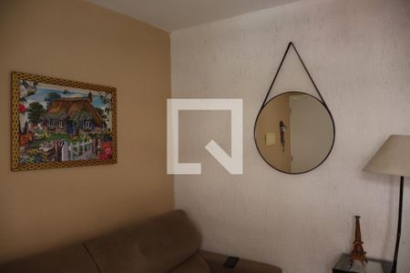 Sala  de apartamento para alugar com 2 quartos, 56m² em Jardim Guilhermino, Guarulhos