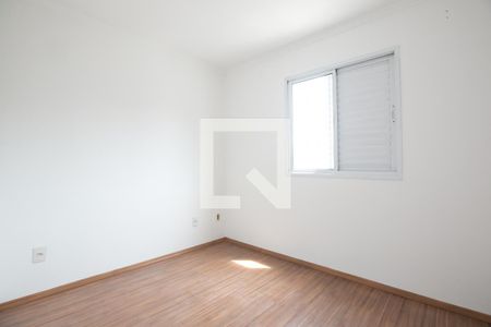 Quarto 1  de apartamento à venda com 2 quartos, 45m² em Vila Carmosina, São Paulo