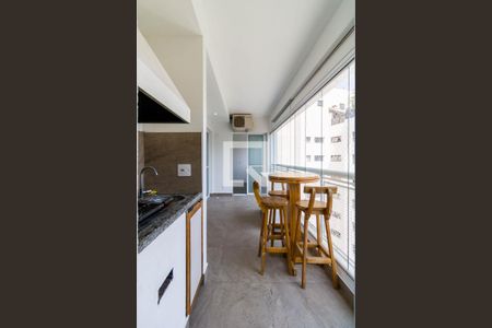 Varanda de apartamento para alugar com 2 quartos, 74m² em Vila Andrade, São Paulo