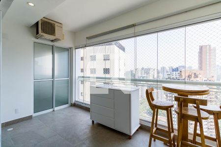 Varanda de apartamento para alugar com 2 quartos, 74m² em Vila Andrade, São Paulo