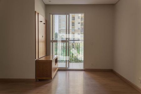 Sala de apartamento para alugar com 3 quartos, 70m² em Planalto, São Bernardo do Campo